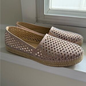 Steve Madden Women’s platform espadrille
Size: 8 
Color: Blush